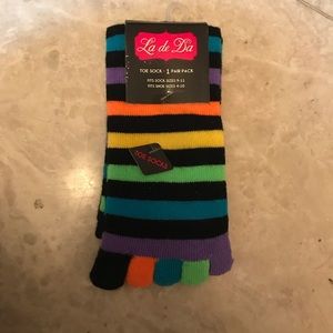 Toe socks